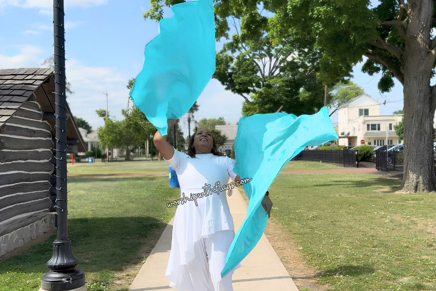 Living Waters – 8mm Silk Worship Flags